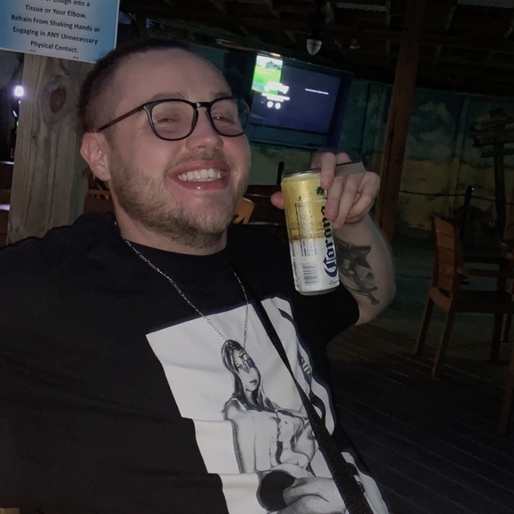 Meet your Posher, Troy jr - Picture 1 of 1